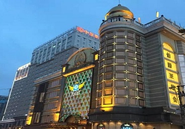 鹤山最大顶级出名高端豪华KTV会所-皇冠伯爵KTV顶级体验点评